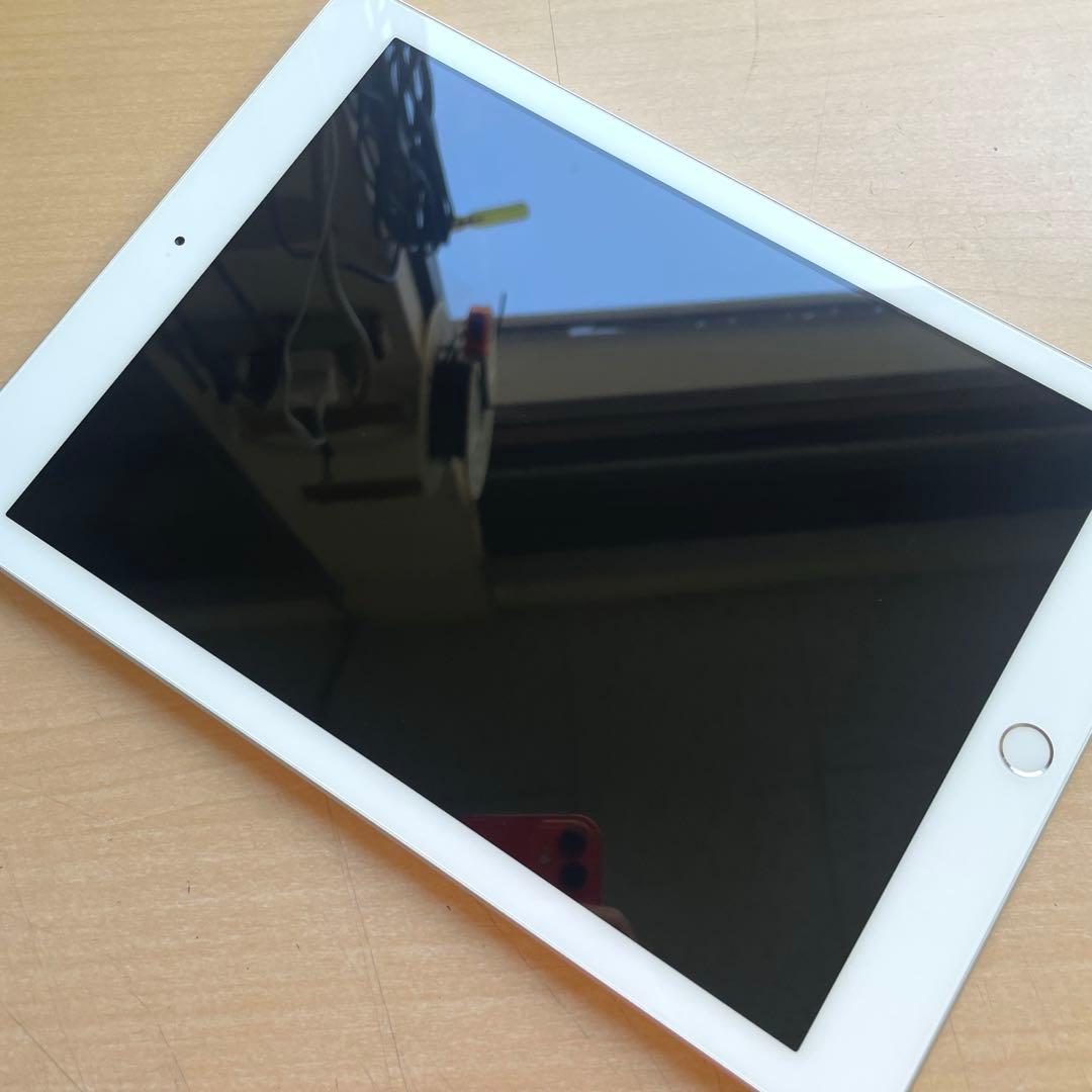 iPad 第6世代　A1893　Wi-Fiモデル　シルバー　32GB 超美品#5