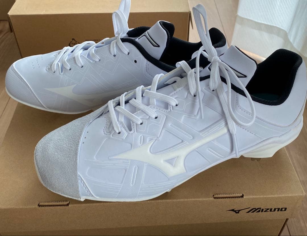 MIZUNO ミズノ スパイク　白 26センチ　P革加工済み　野球