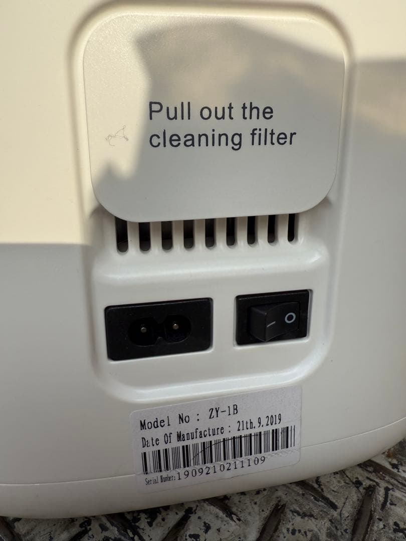 美品finron 4時間のみ使用！酸素発生器　ZY-1Bリモコン付