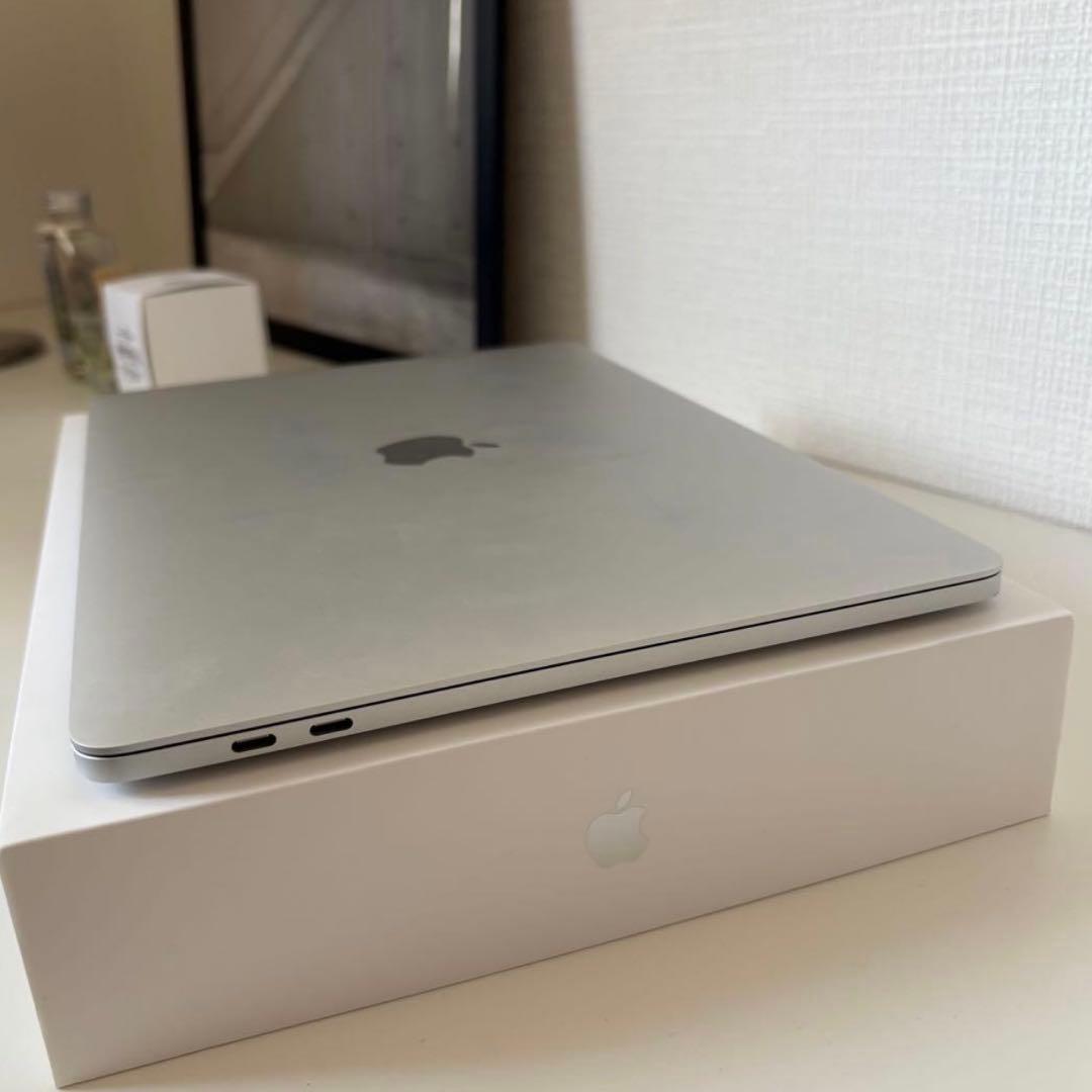 【値下げ交渉可】MacBook Pro 13インチ シルバー/8GB/128GB