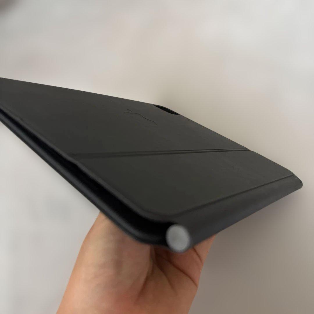 iPad Pro 11インチ　第二世代　Magic Keyboard セット