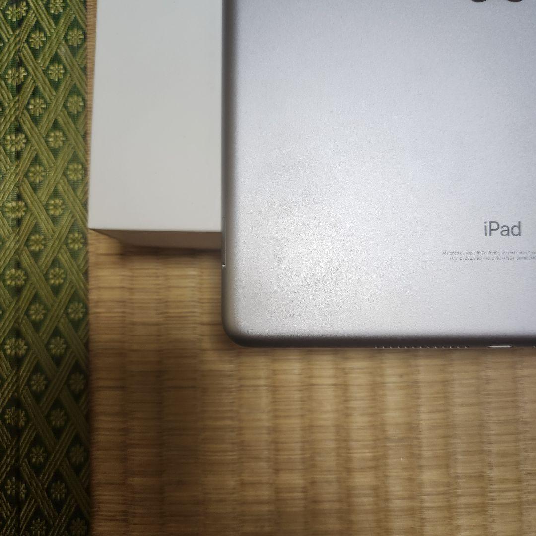 iPad 第６世代 32GB バッテリー容量100%