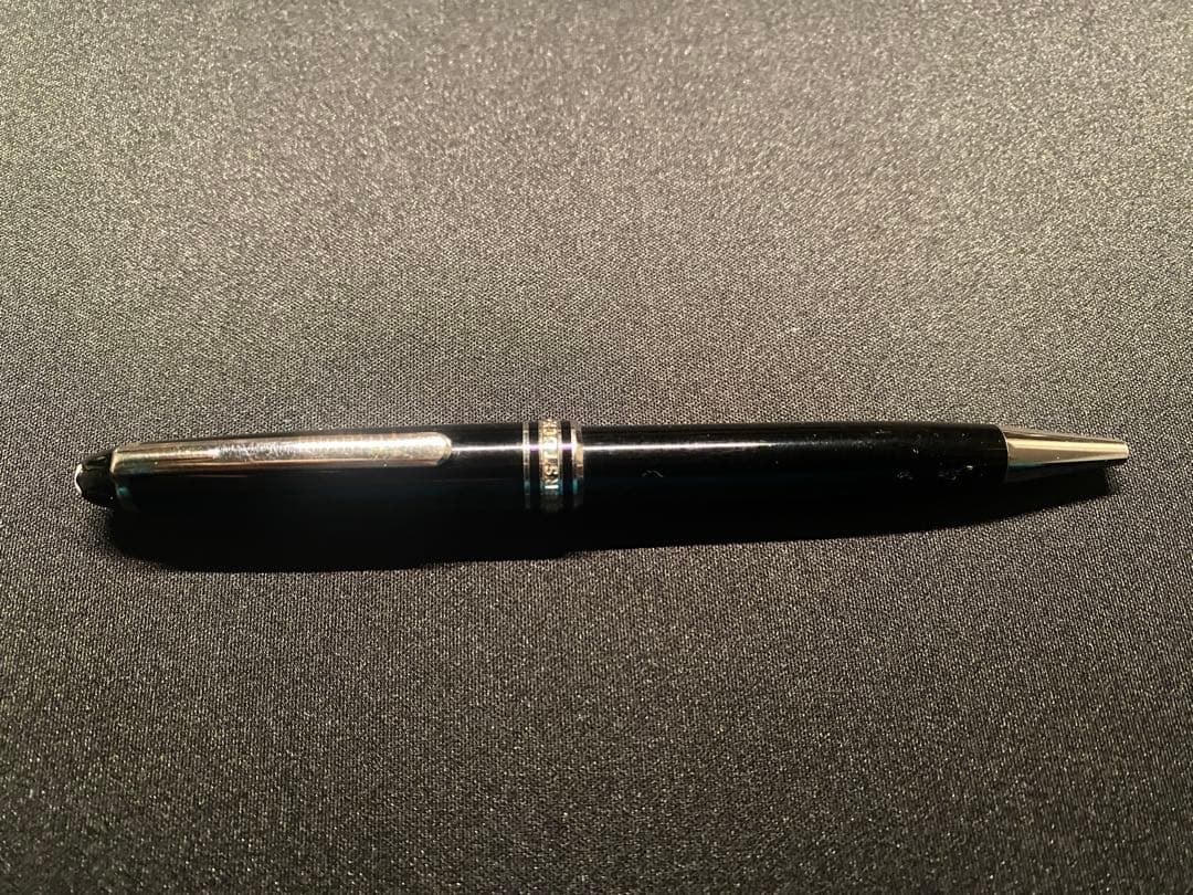 モンブラン マイスターシュテュック ボールペン 黒×シルバー 正規品