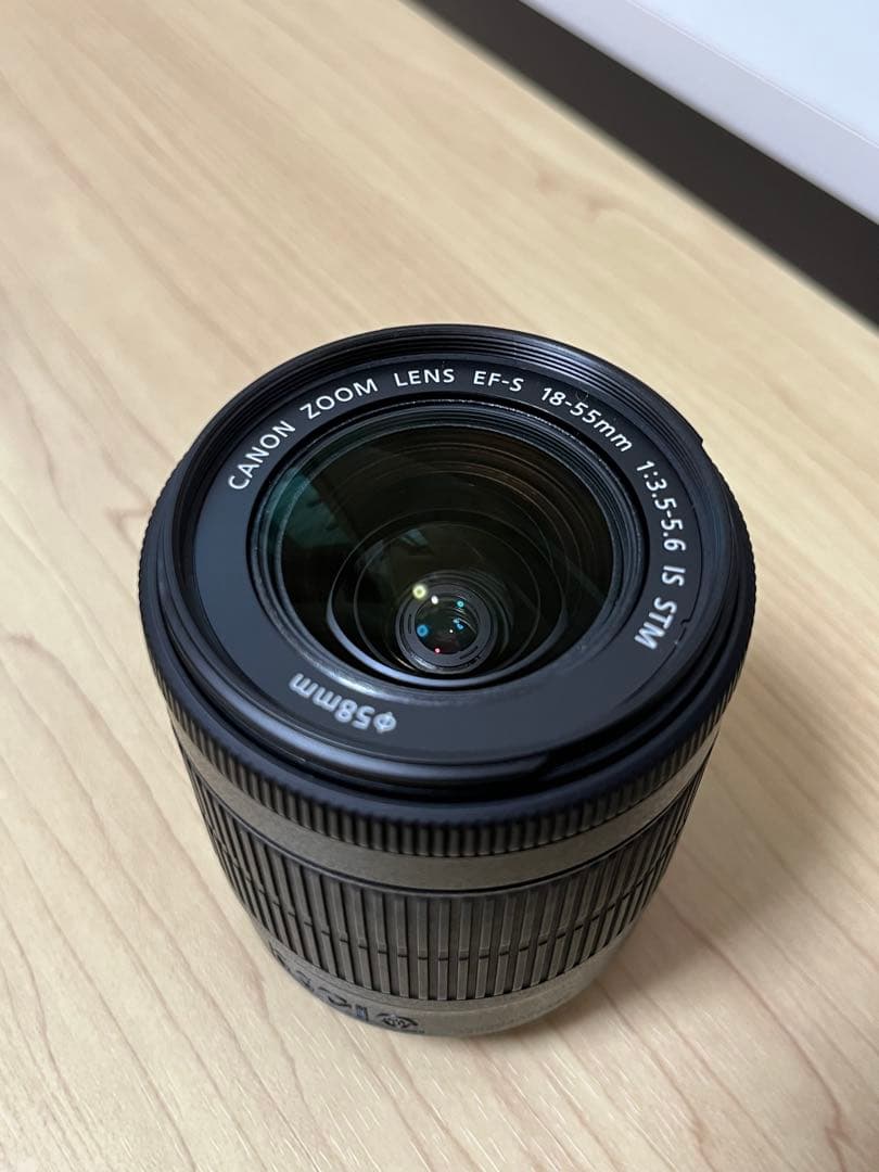 美品 Canon EOS 8000D ダブルズームキット