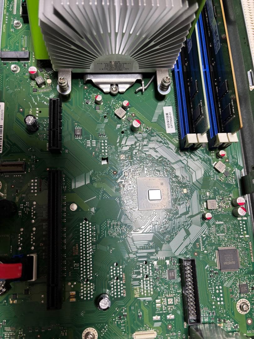 Windowsデスクトップ ESPRIMO D588/C i5-9500 256GB 8GB