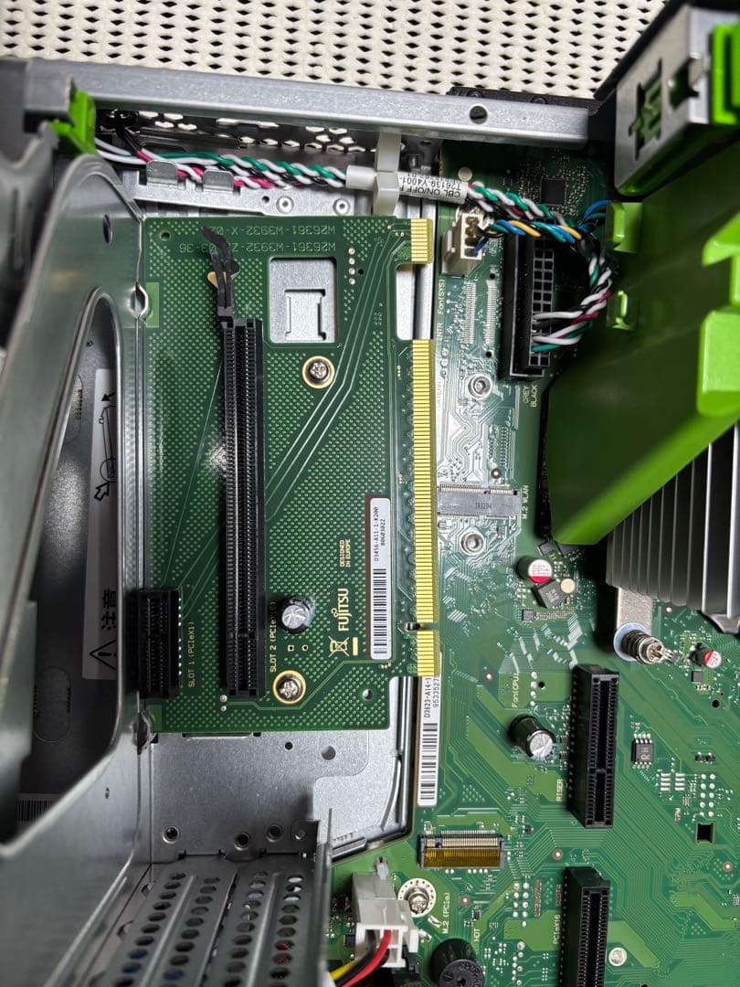 Windowsデスクトップ ESPRIMO D588/C i5-9500 256GB 8GB