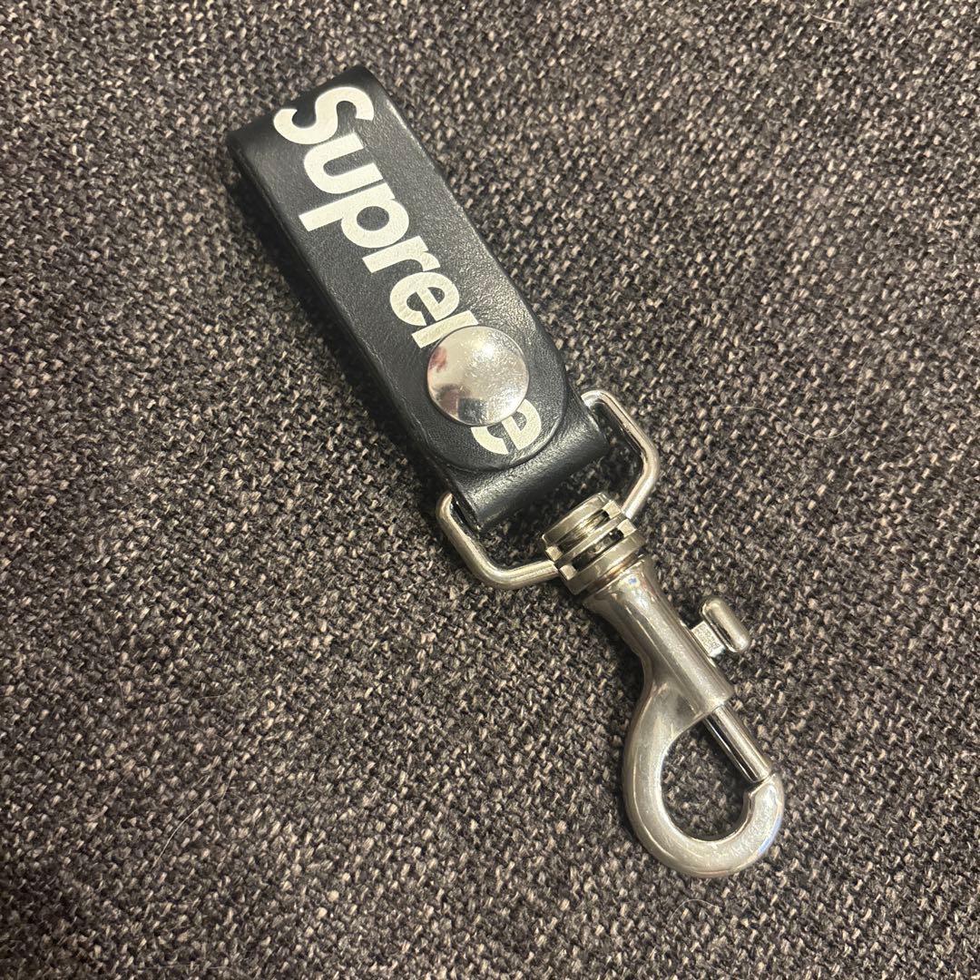 小物 Supreme Leather Key Loop
