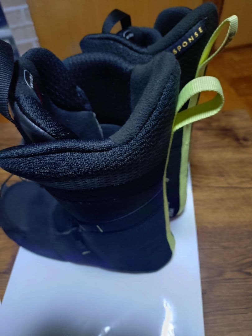 Salomon スノーボードブーツ ブラック