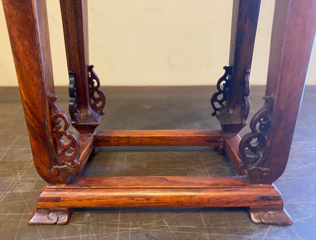 中国アンティーク　透かし彫り 飾り台・花台・香台　全高17cm ヴィンテージレア