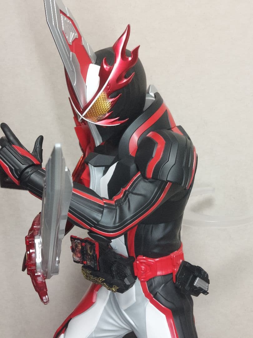 特大HEROES 仮面ライダーセイバー ブレイブドラゴン フィギュア プレバン