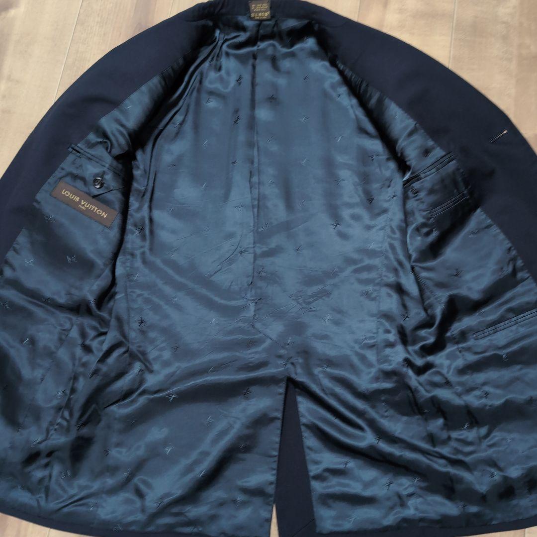 LOUISVUITTON　ダークネイビー スーツ 3ボタン