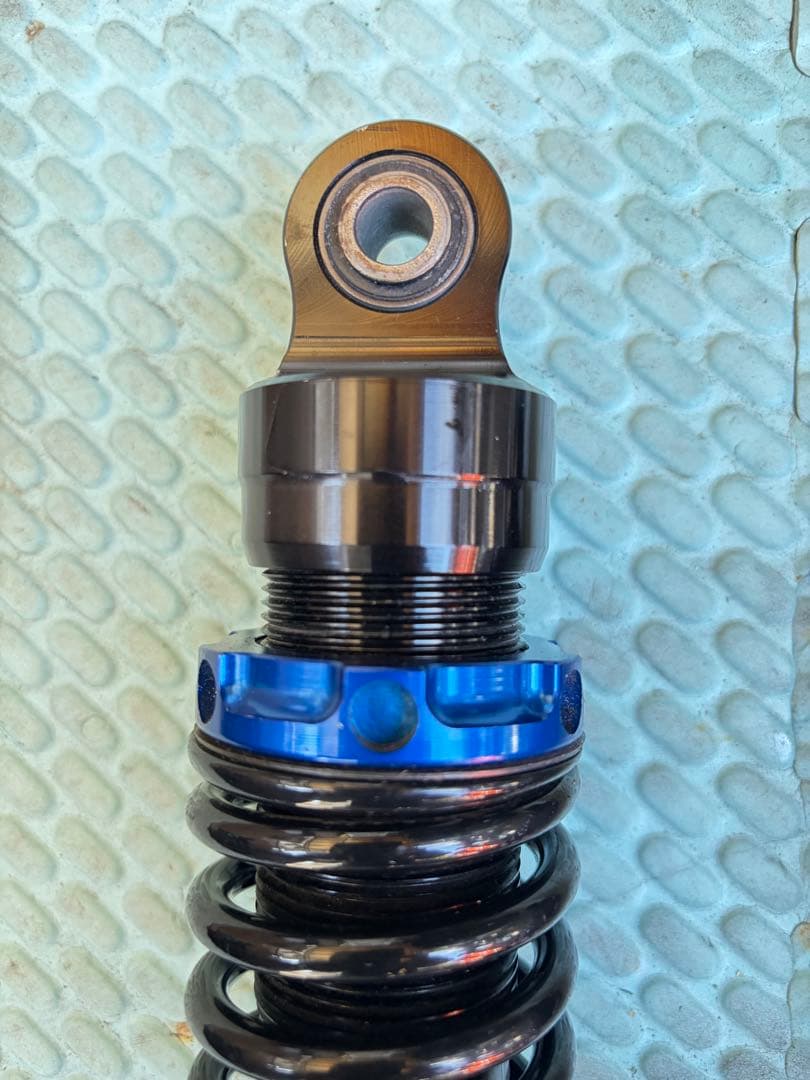 スーパーショック【シグナスX 4/5型 減衰調整式 365mm