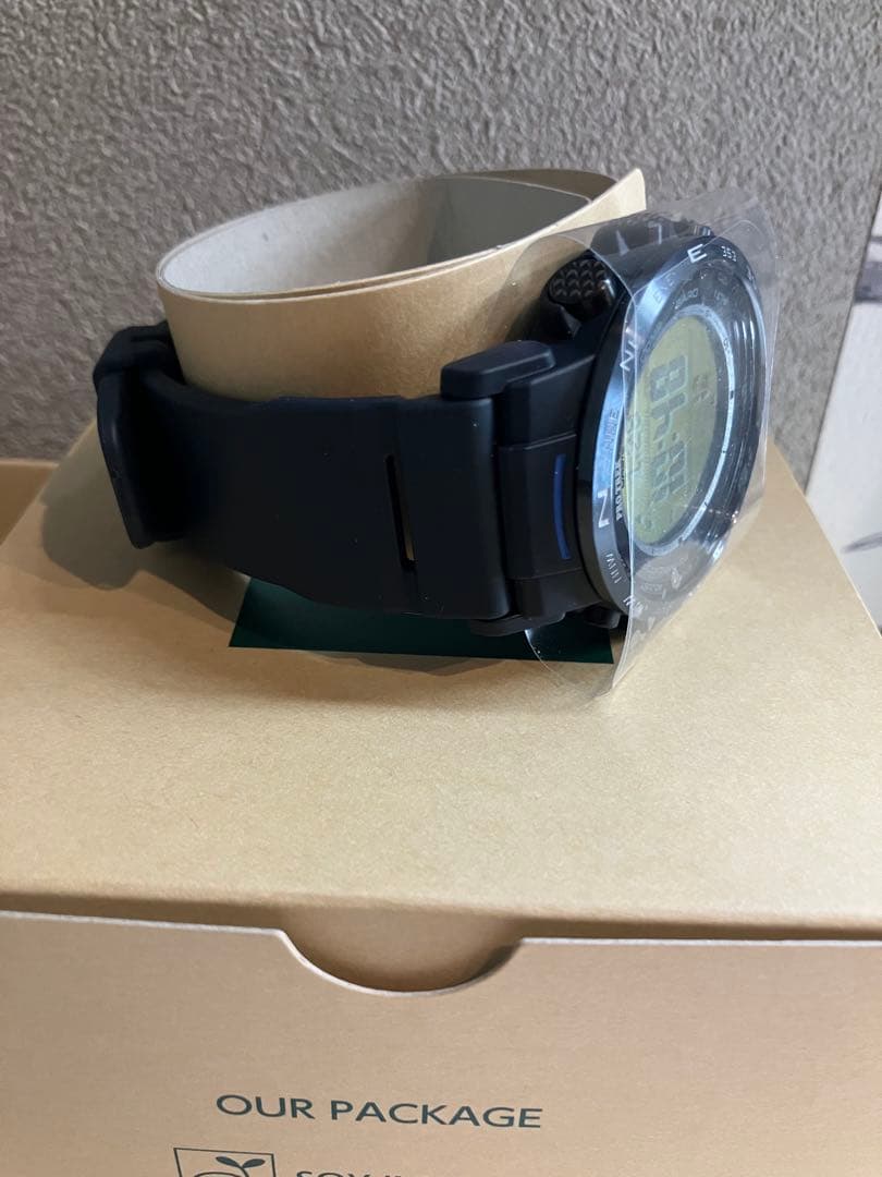 未使用！CASIO プロトレックPRW-35Y-2JF 電波ソーラー デジタル