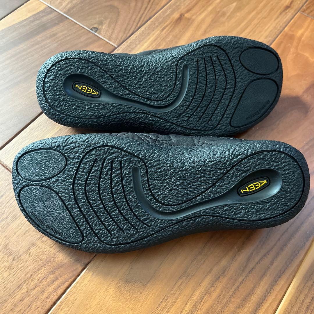 KEEN キーン ハウザースリースライド スリッポン