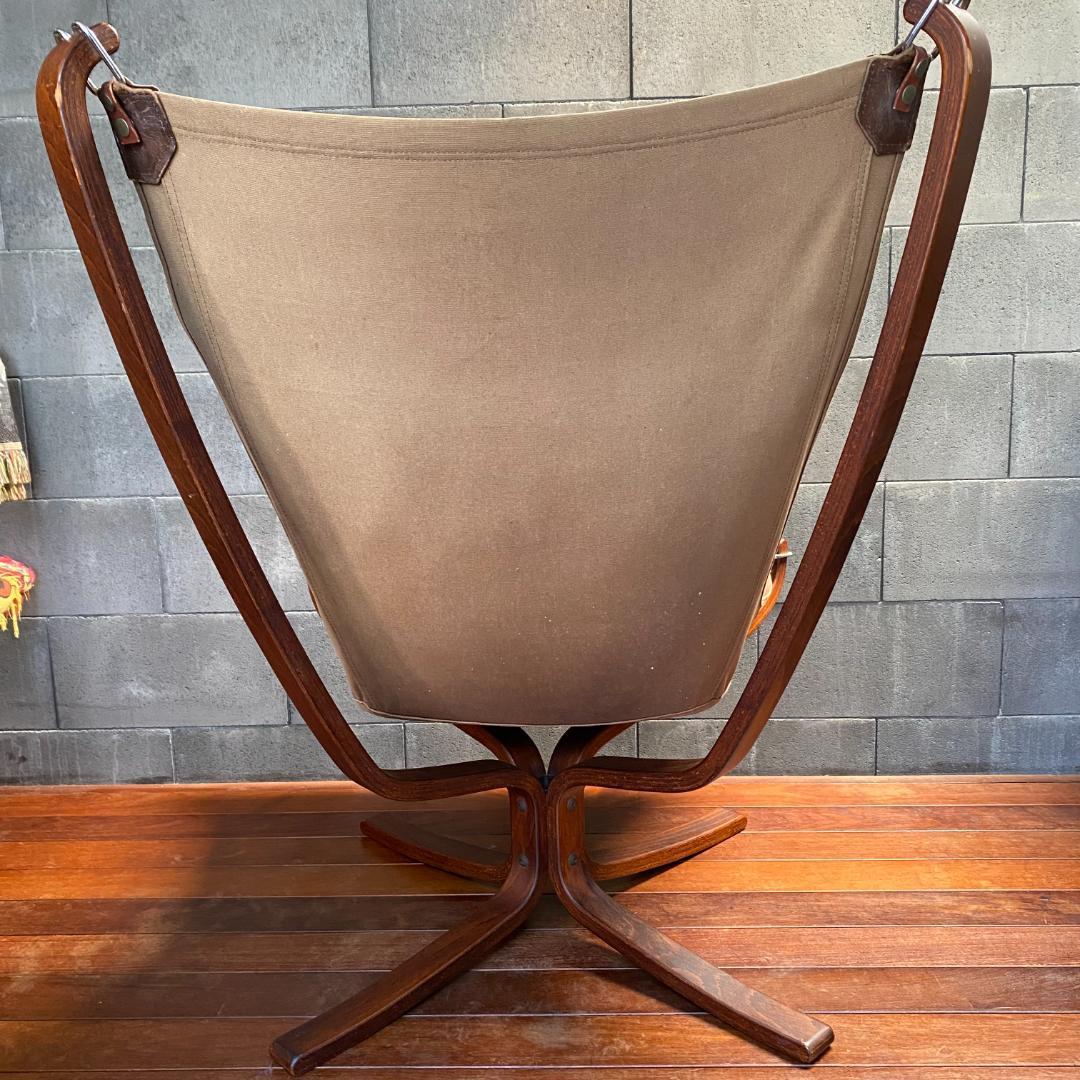 ヴィンテージ　名作 北欧家具 VATNE社　Falcon chair　本革ソファ