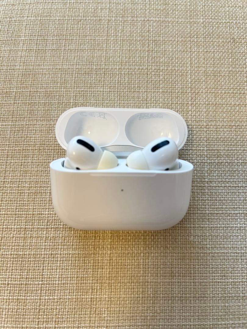 AirPods Pro(第一世代)本体 充電・ケース付き