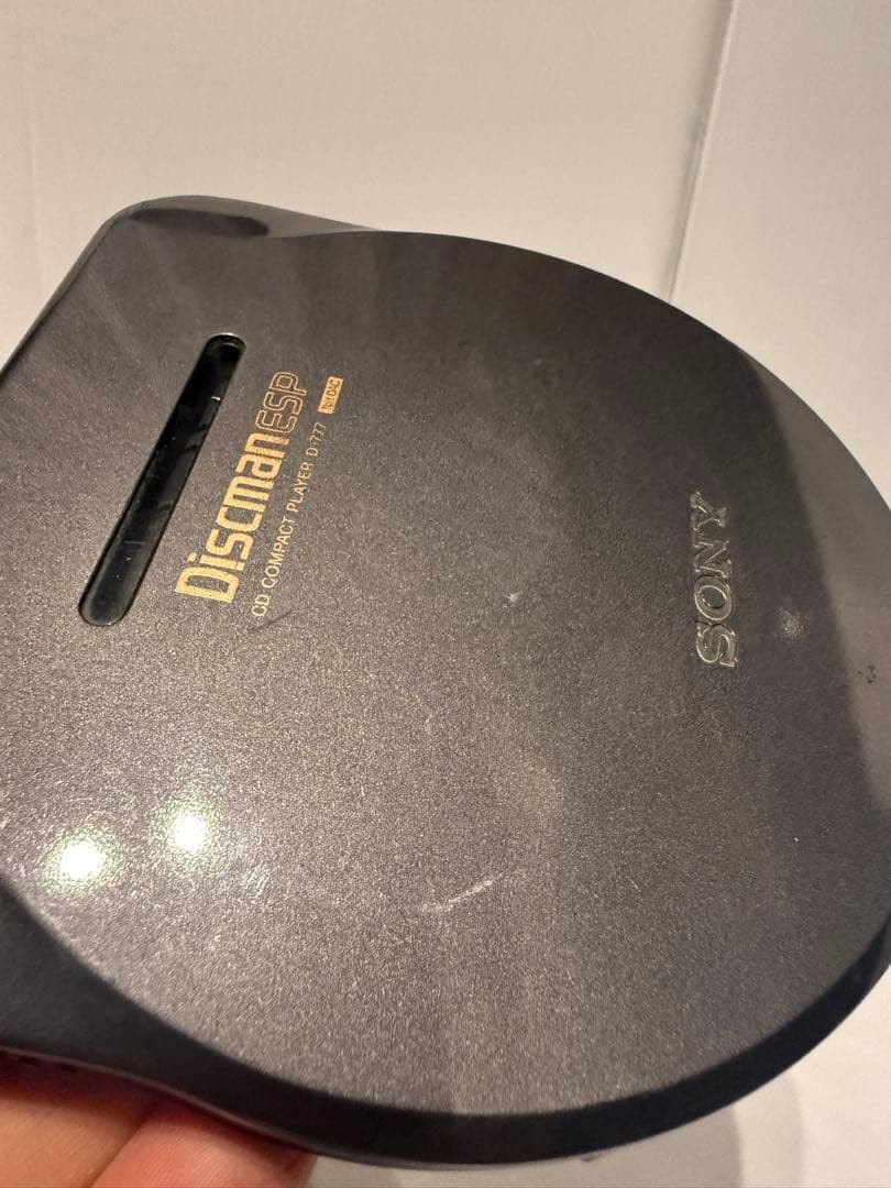 SONY D-777 ポータブルCDプレーヤー ジャンク品 A