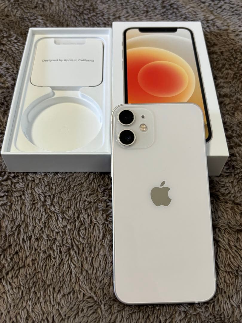 美品 iPhone12 mini 64GB