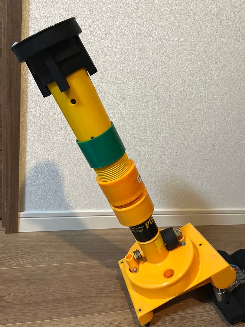 Pop Toss ソフトボール用トスマシン　一人用 電池電源不要