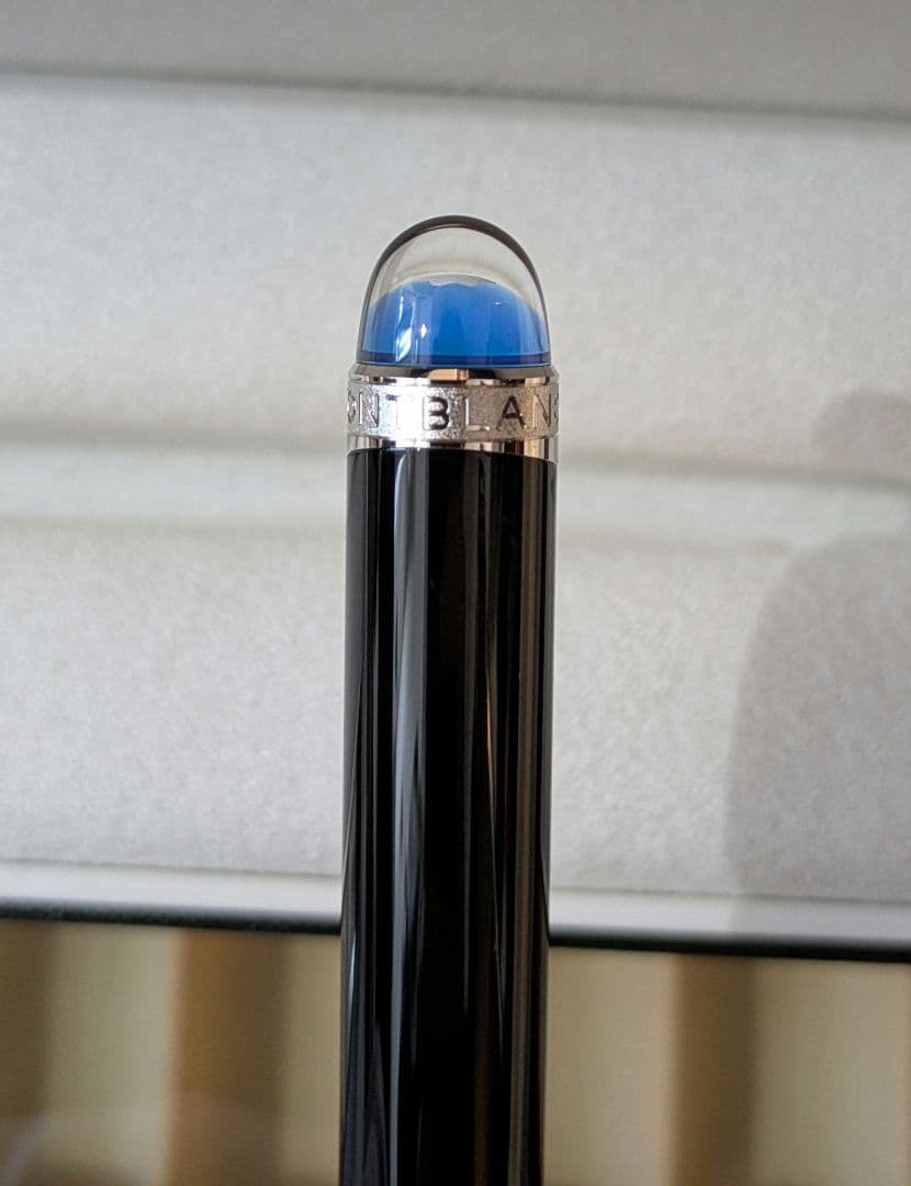 新品未使用　MONT BLANC ボールペン スターウォーカー プレシャスレジン