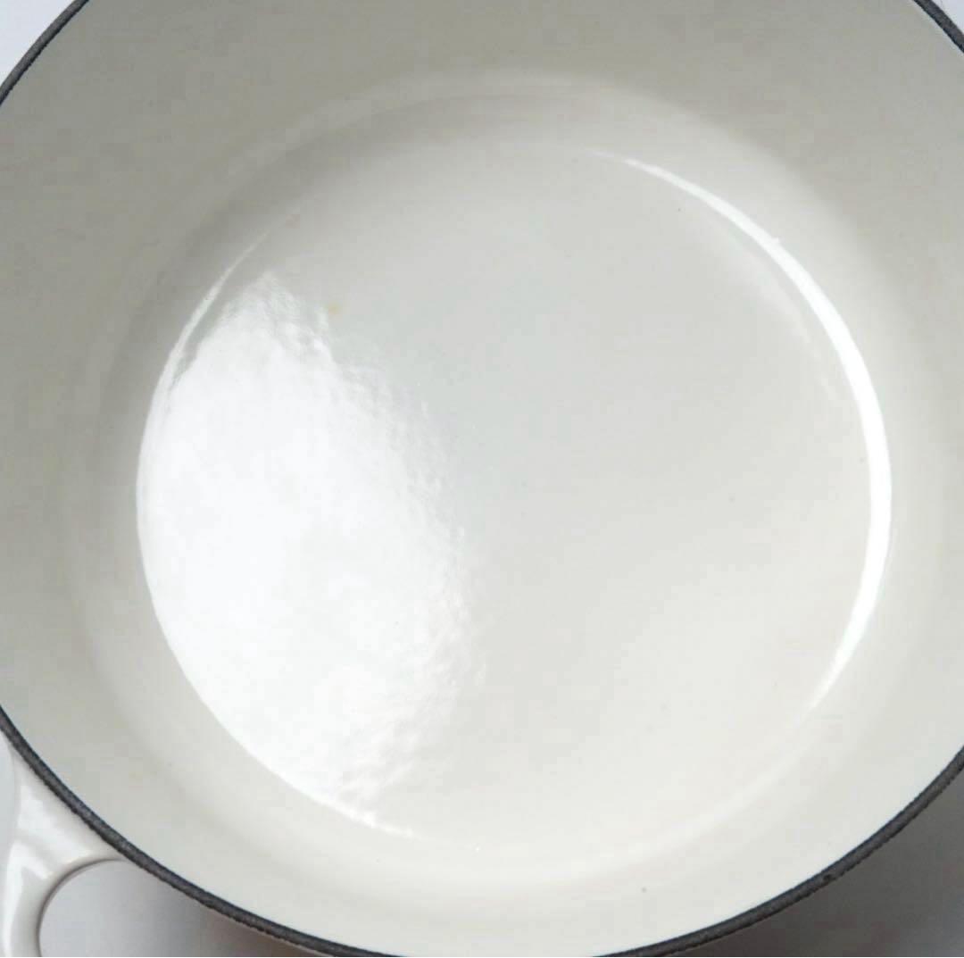 【新品】LE CREUSET　シグニチャーココット ロンド ホワイト　24cm