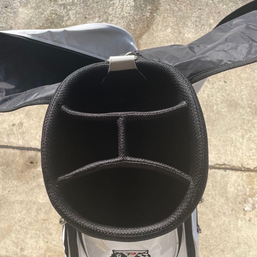 TaylorMadeキャディバッグ