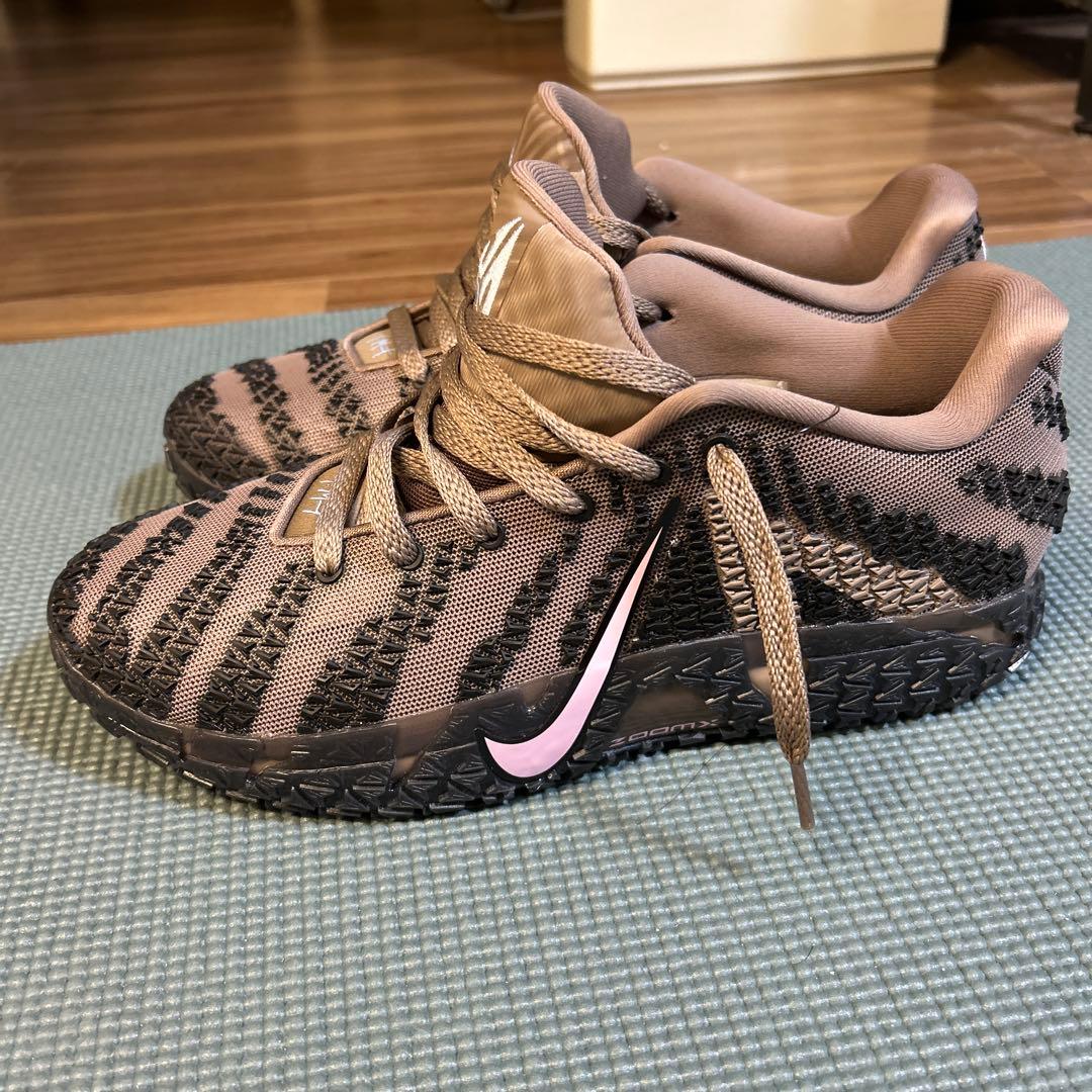 新品！ナイキ ジャ3 JA3 ブラウン箱無し