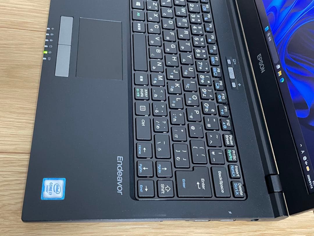 【美品】EPSON Endeavor FHD i7-6500U 16GB SSD