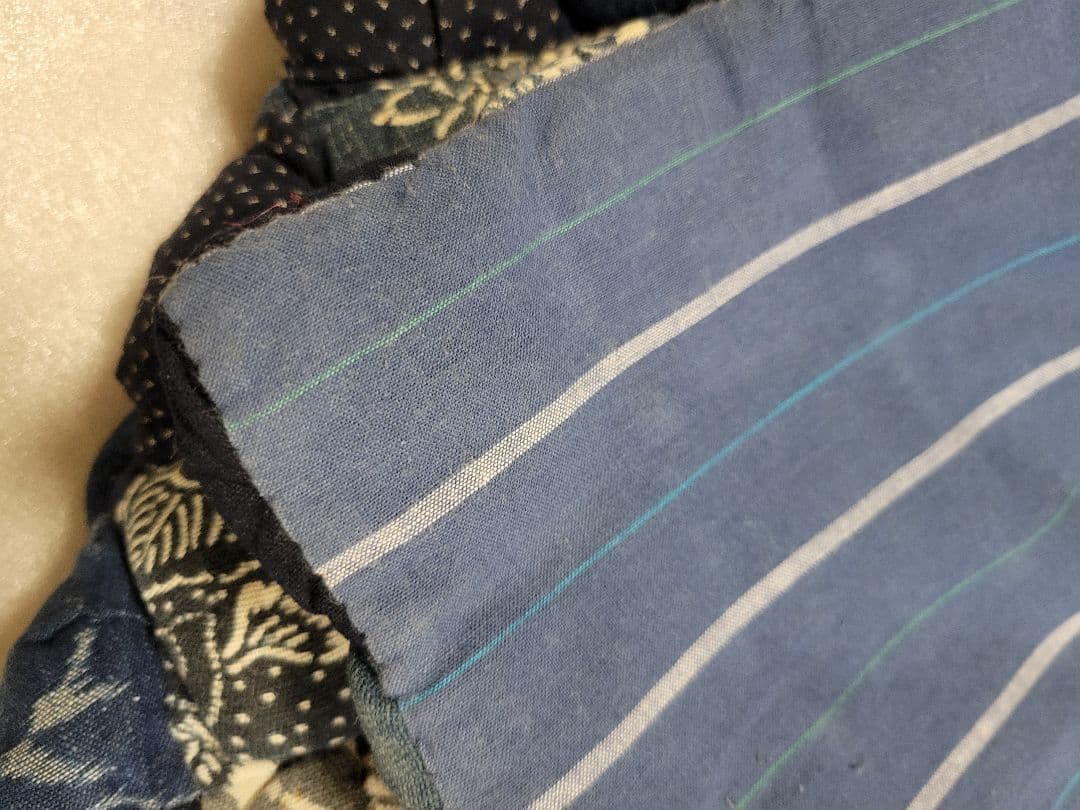 藍染め　古布　木綿　高級手芸品　120 × 67cm　なが座布団　上質　美品