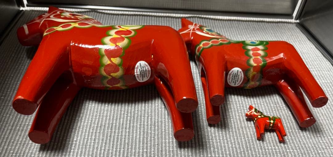 スウェーデン 郷土玩具 木製 ダーラナホース セット 大中小 3頭　赤