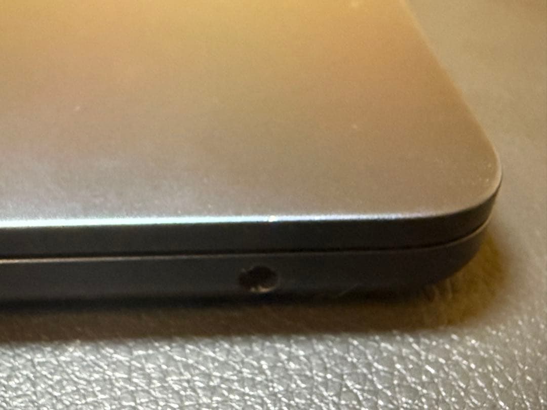 MacBook Air 13インチM2 16GB/1TBミッドナイト【中古】