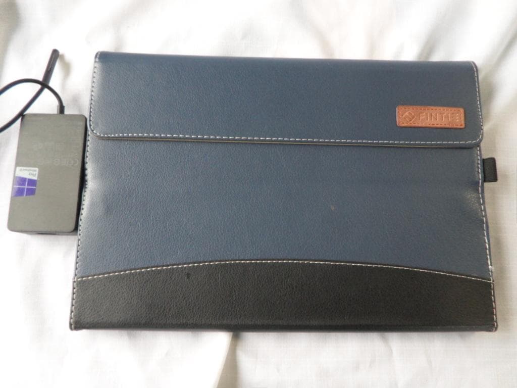 SURFACE PRO3 WINDOWS11 専用ケース付属　WIN11