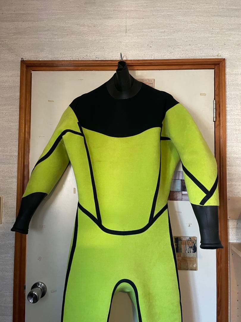 美品！BEWET！3mm極上起毛S2ドライスーツ！XL！ウルトラストレッチ！