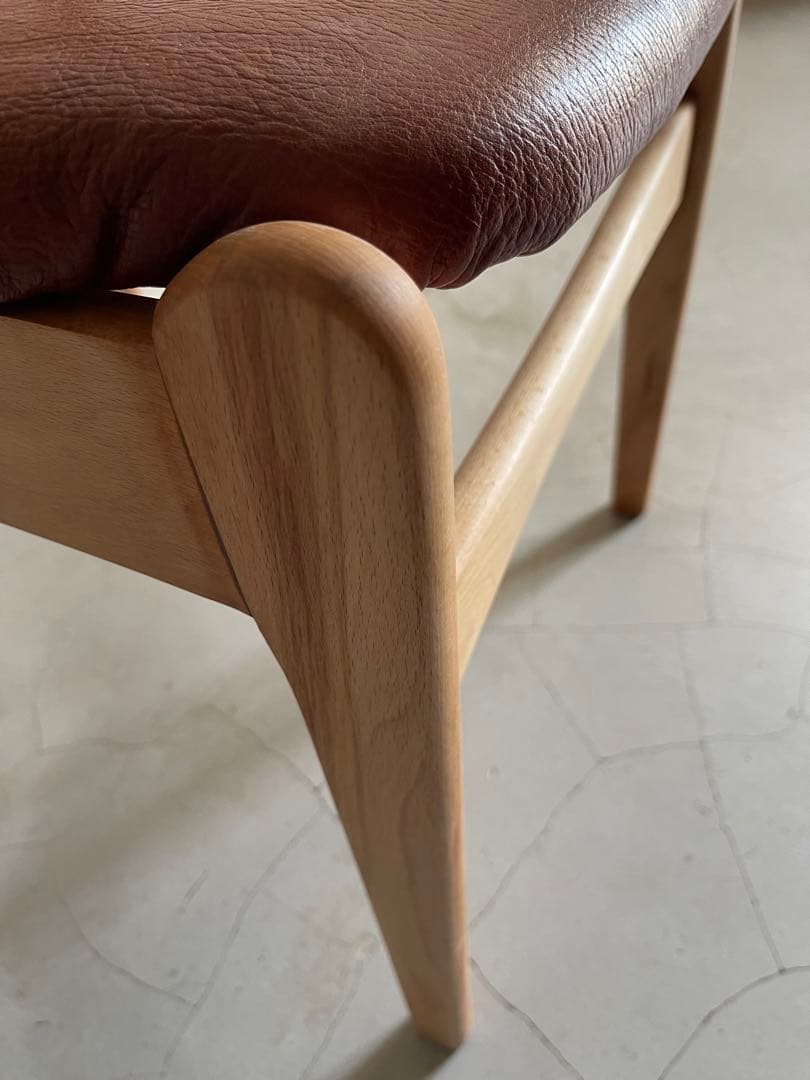 天然木無垢材　ラダーバックチェア　ダイニングチェア　本革シボレザー張り