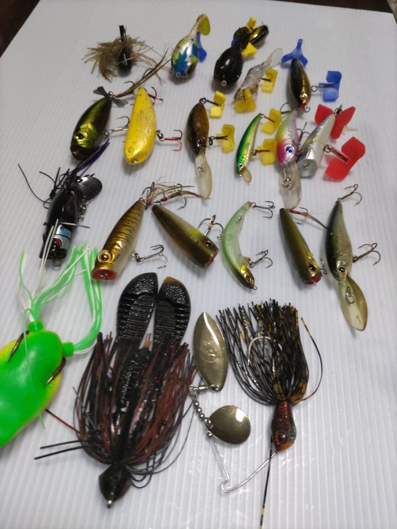 バス釣り引退セット！ハード、ソフト ルアー！