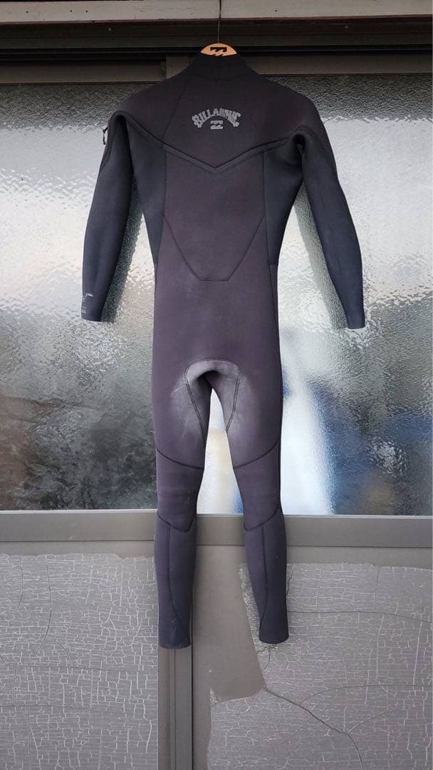 BILLABONG ブラック フルスーツ3ミリ