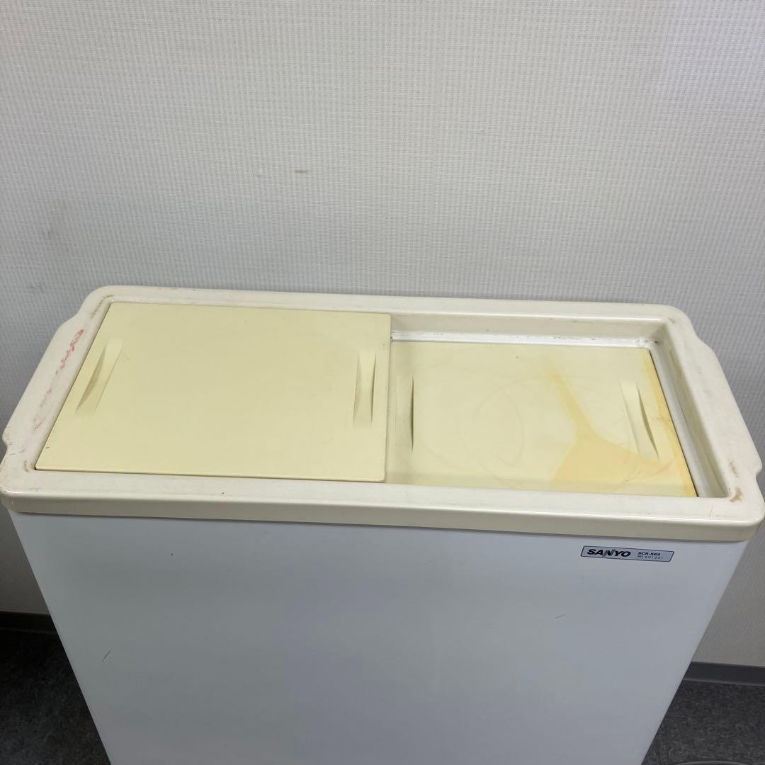 サンヨー　SANYO 冷凍ストッカー フリーザー SCR-S63 62L 動作品