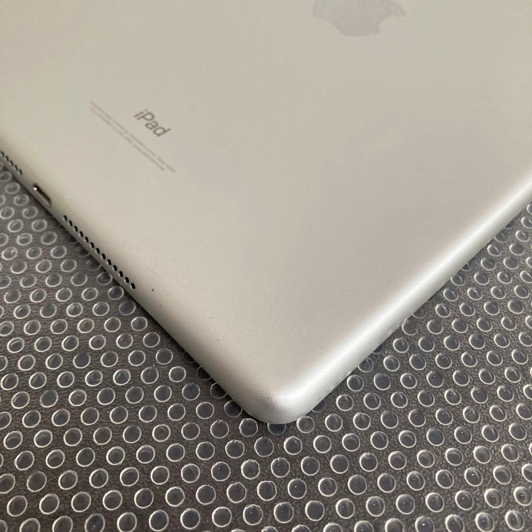 841【早い者勝ち】電池ほぼ新品☆iPad6 第6世代 32GB WIFIモデル