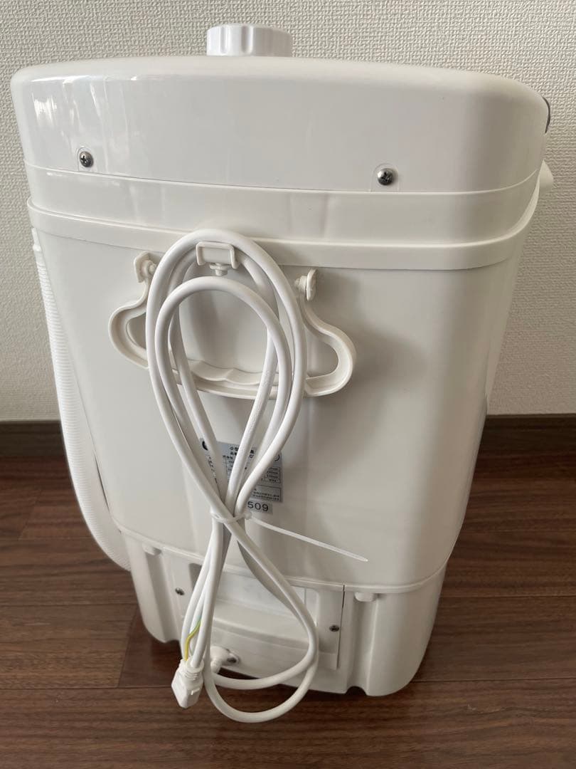 【未使用】Flaundry小型洗濯機 ホワイト3kg