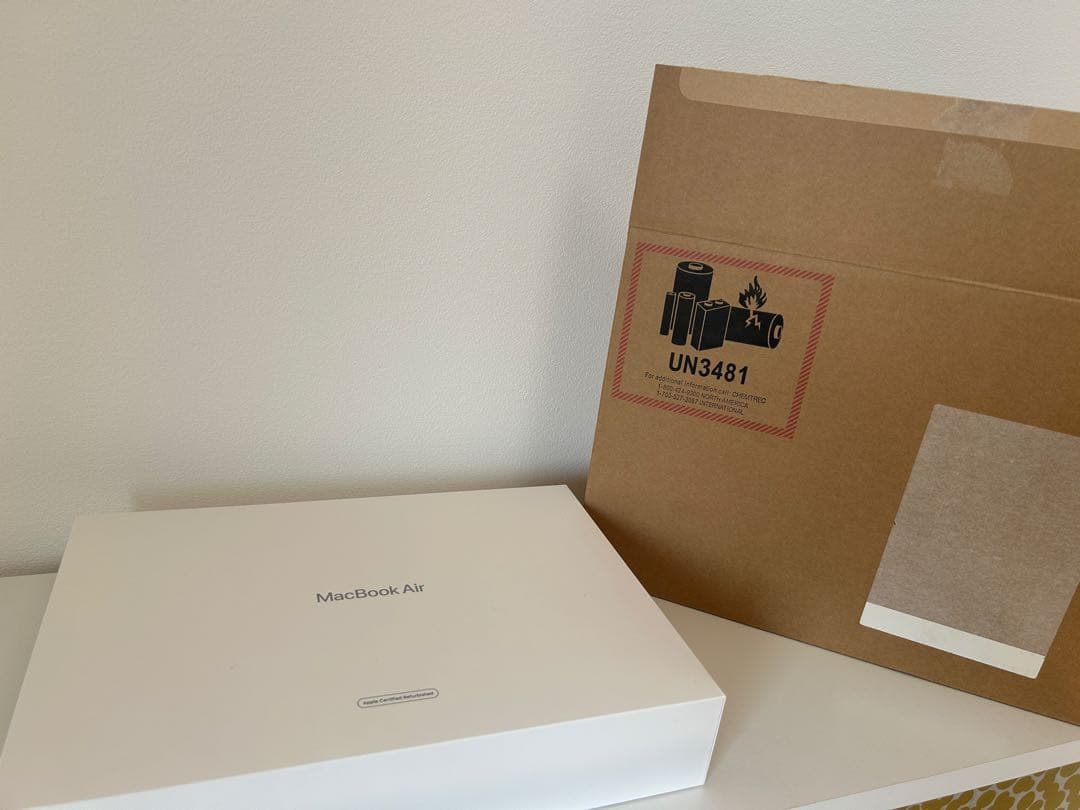 【美品】MacBook Air M1 2020 シルバー　8GB 256GB