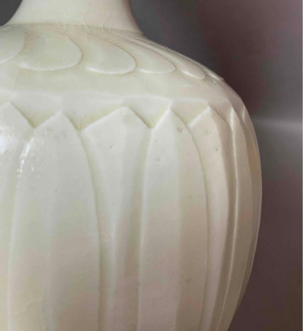 中国 連弁紋瓶　u6220721