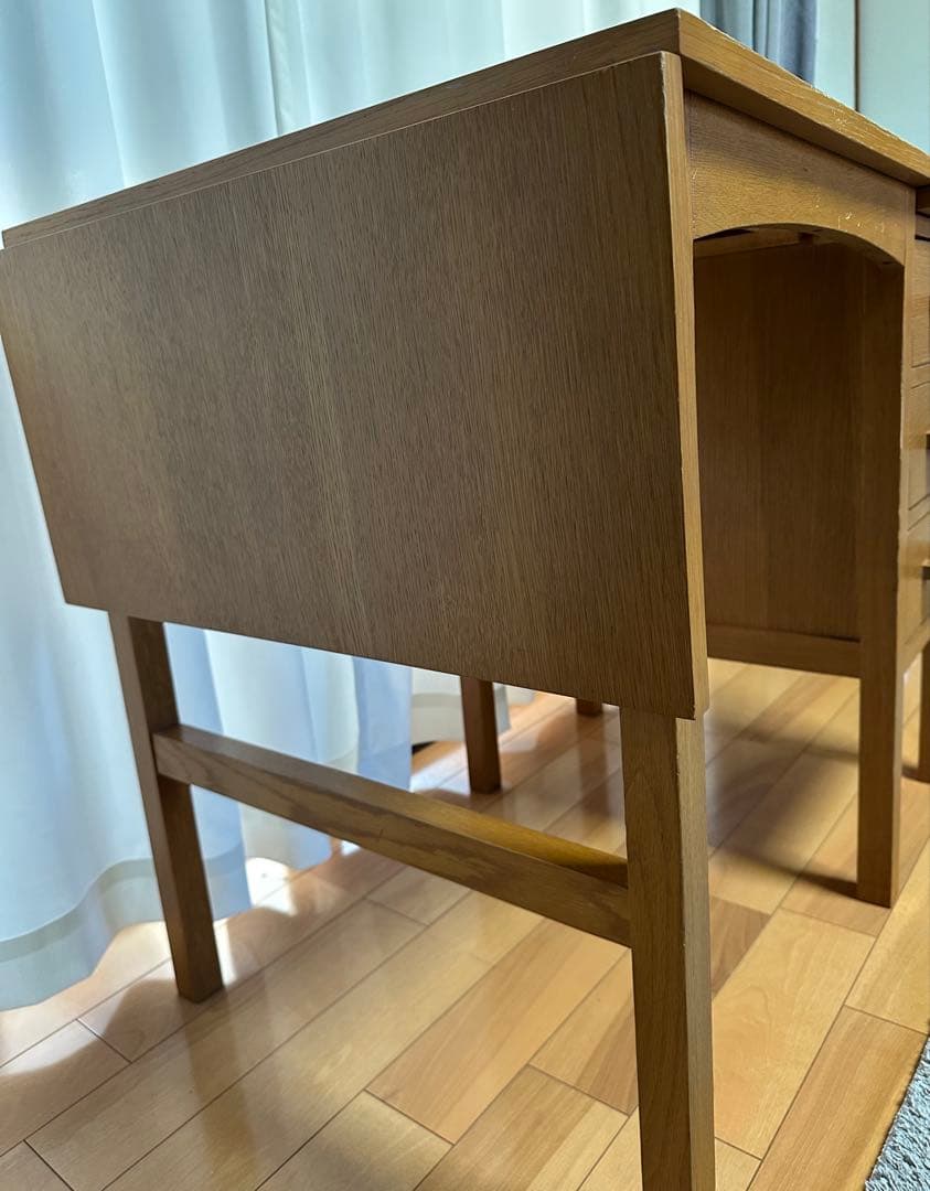 尼赤ずきん　unico noteデスク