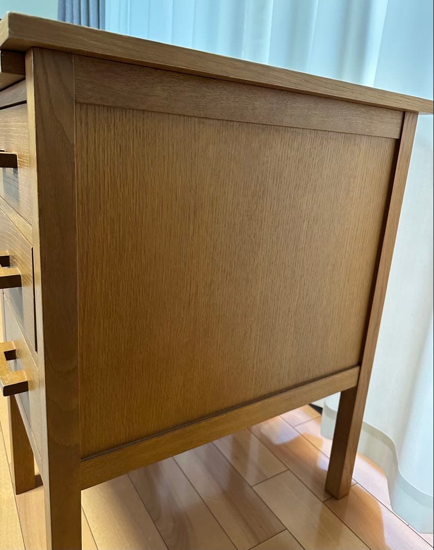 尼赤ずきん　unico noteデスク