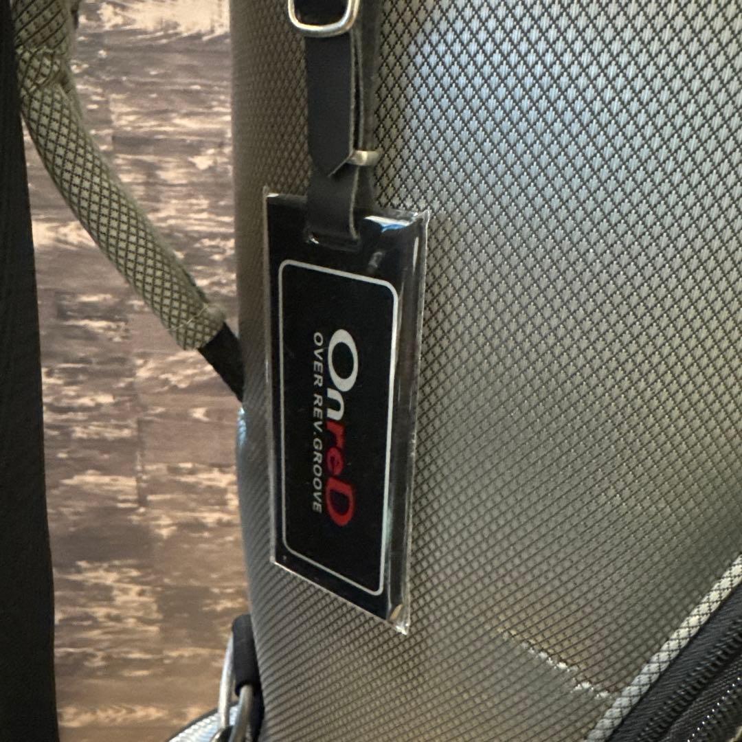 OnreD キャディーバック　シルバーブラック　8.5型