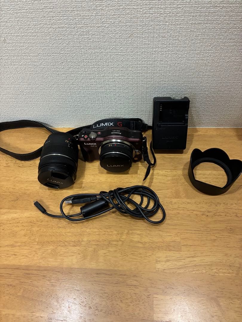 デジカメ　Panasonic LUMIX DMC-GF3 美品