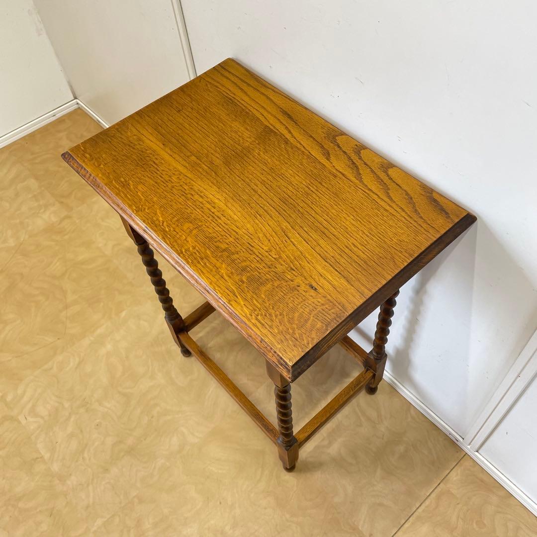 イギリス アンティーク サイドテーブル ツイストレッグ 英国 花台 テーブル