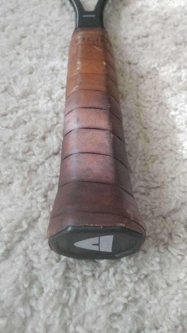 激レア　ドネー グラファイト ビヨンボルグ　ラケット DONNAY