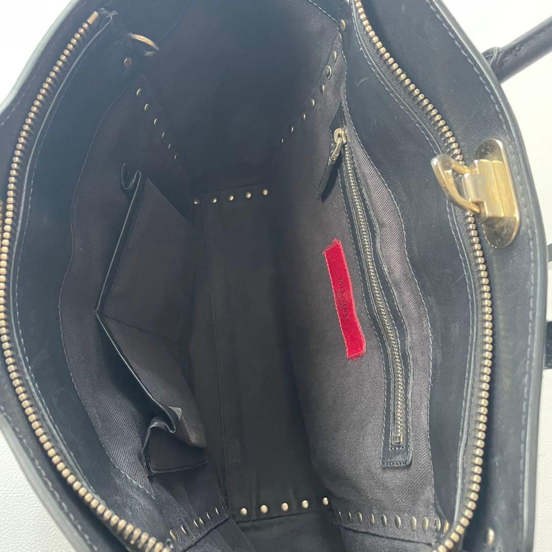 ヴァレンティノガラヴァーニ ロックスタッズ 2WAY ショルダーバッグ 黒