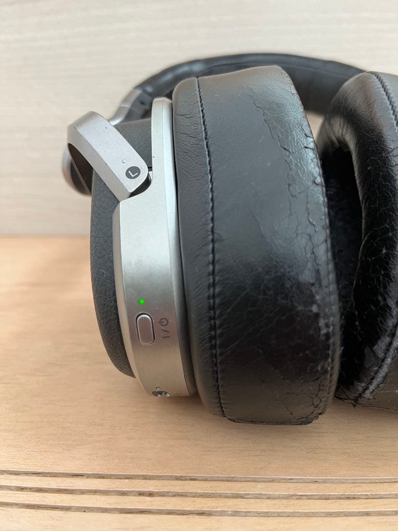 SONY MDR-HW700 中古品