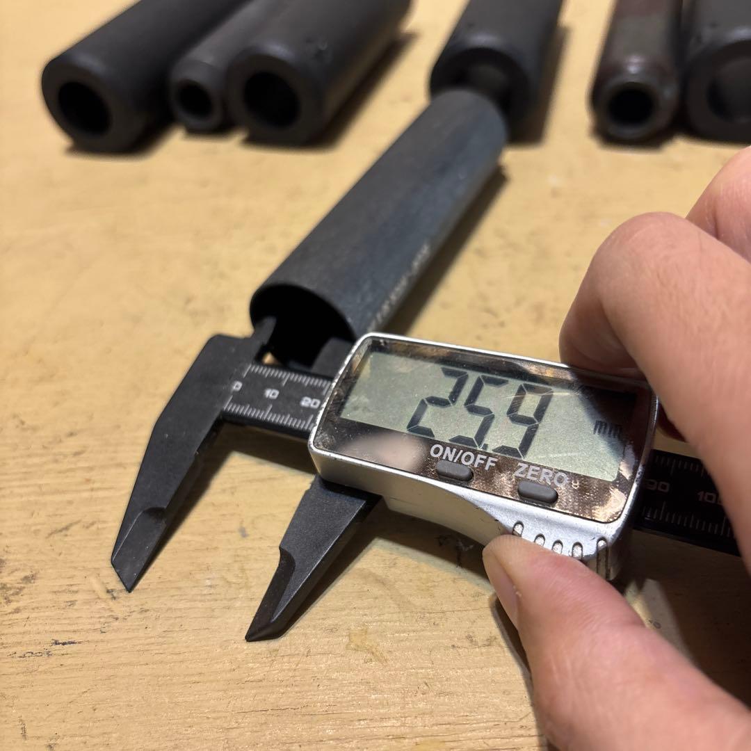 eclat VENOM NYLON/CRMO PEG BMX プラペグ 4本